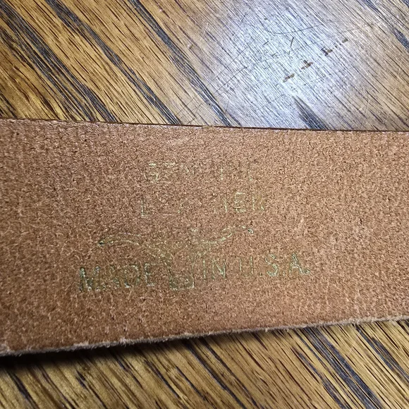 Vintage Western Genuine Leather Tooled Belt Deer Forest Scene Made USA Hunting - Picture 12 of 13